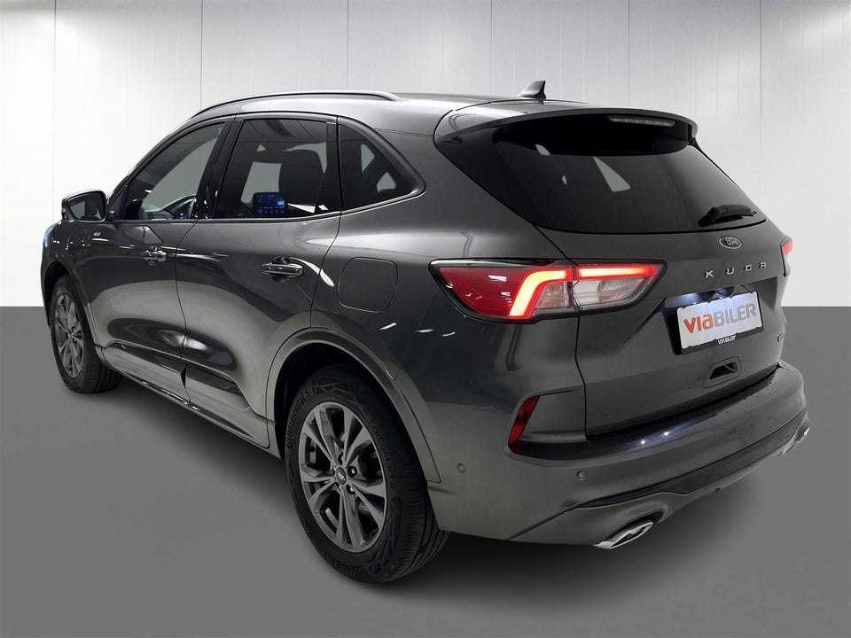 Ford Kuga 2,5 PHEV ST-Line X CVT 5d