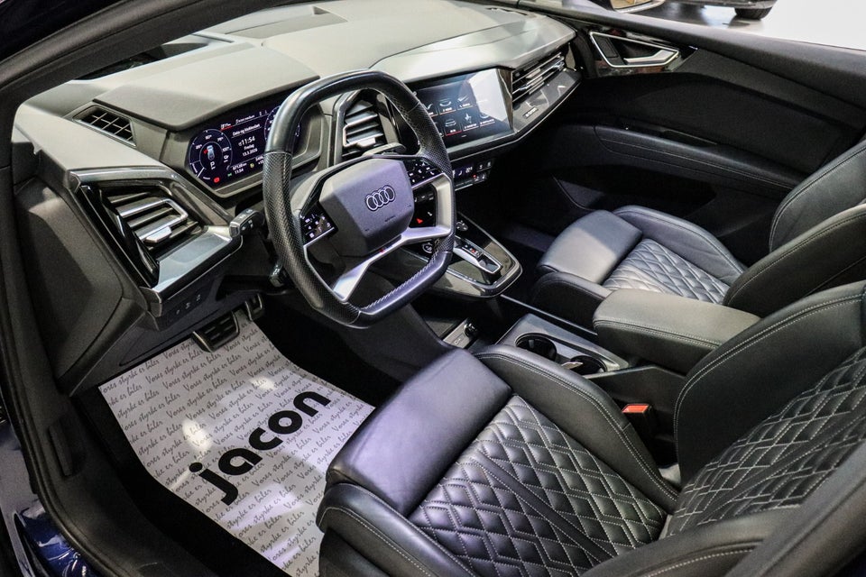 Audi Q4 e-tron 40 S-line 5d
