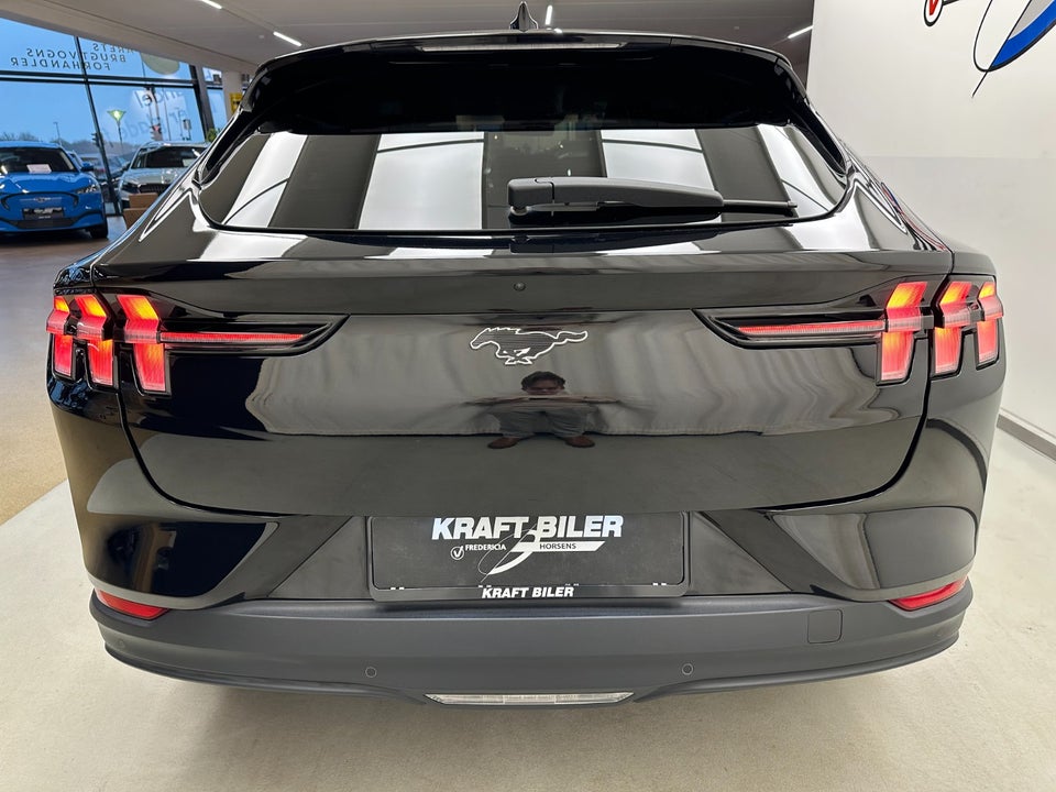 Ford Mustang Mach-E 75 Premium Standard Range 5d