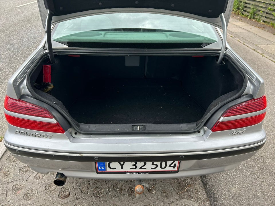 Peugeot 406 2,0 SV 4d