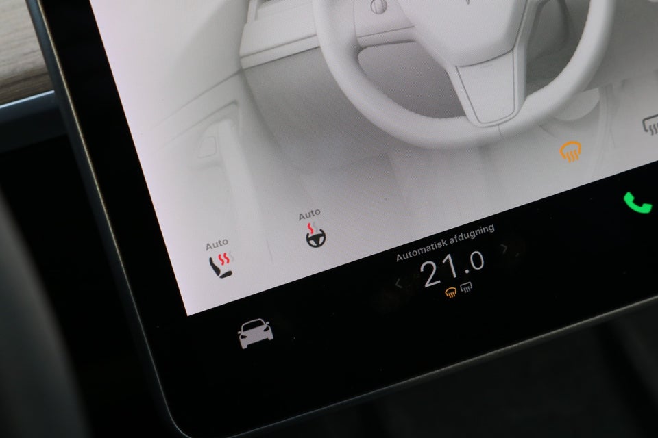 Tesla Model Y Long Range AWD 5d