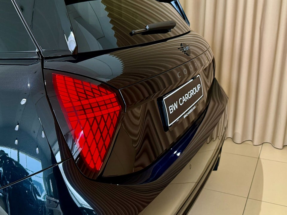 MINI Cooper SE JCW Trim M 3d