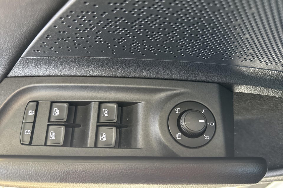 Skoda Enyaq 80 iV Suite 5d