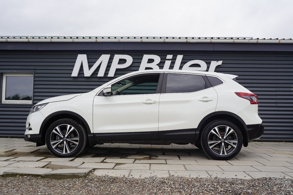 Nissan Qashqai 1,5 dCi 110 N-Connecta 5d