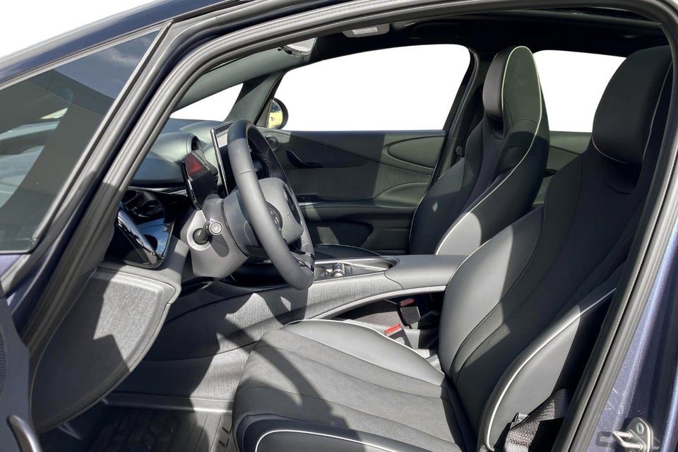 BYD Dolphin 60 Design 5d