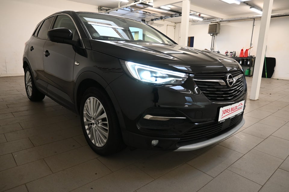 Opel Grandland X 1,2 T 130 Exclusive 5d