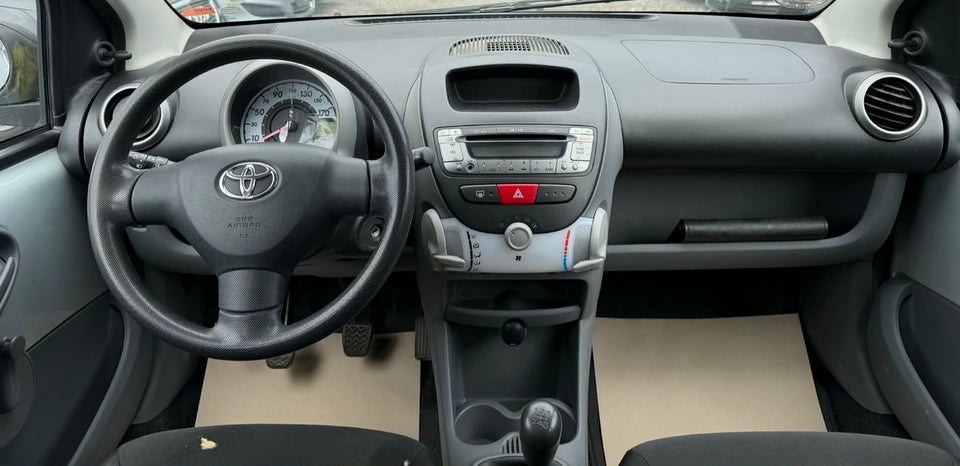 Toyota Aygo 1,0 VVT-i T1 5d