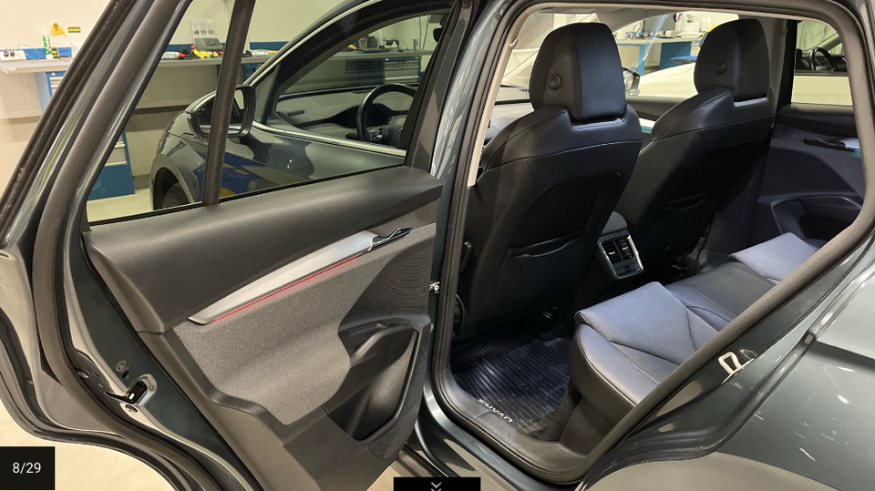 Skoda Enyaq 80 iV Loft 5d