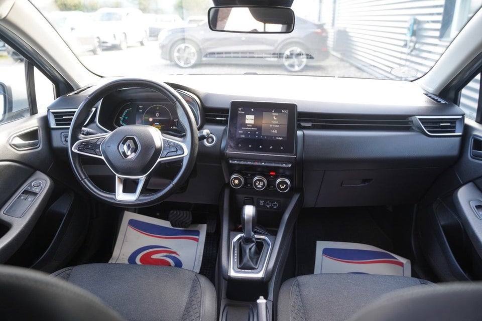 Renault Clio V 1,6 E-Tech Zen 5d