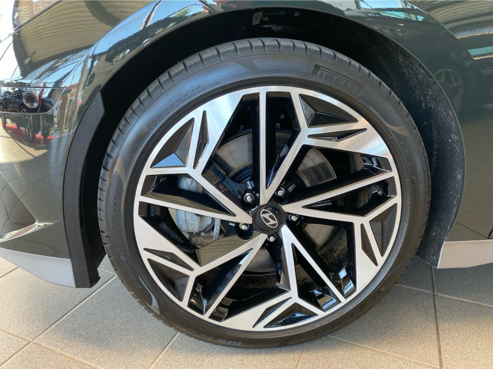 Hyundai Ioniq 6 77 Ultimate 4d