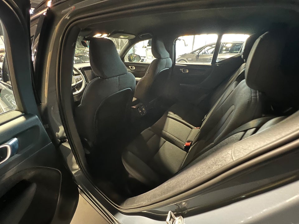 Volvo XC40 P6 ReCharge Plus 5d