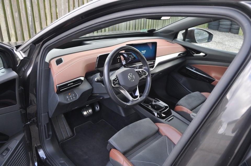 VW ID.4 77 Pro Performance Tech 5d