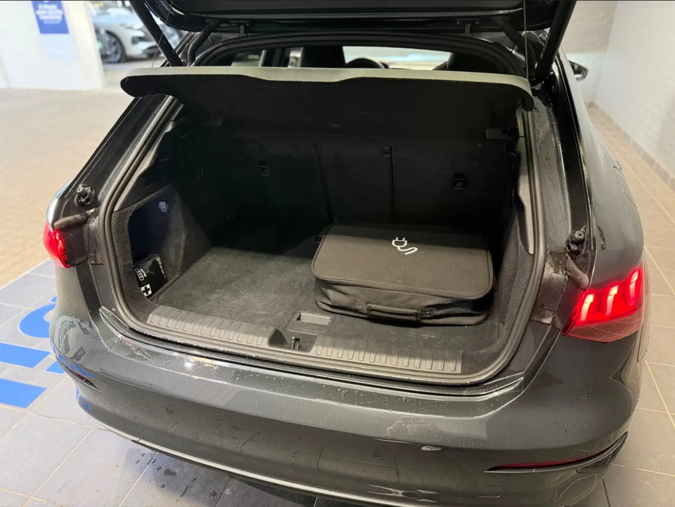 Audi A3 40 TFSi e Advanced Sportback S-tr. 5d