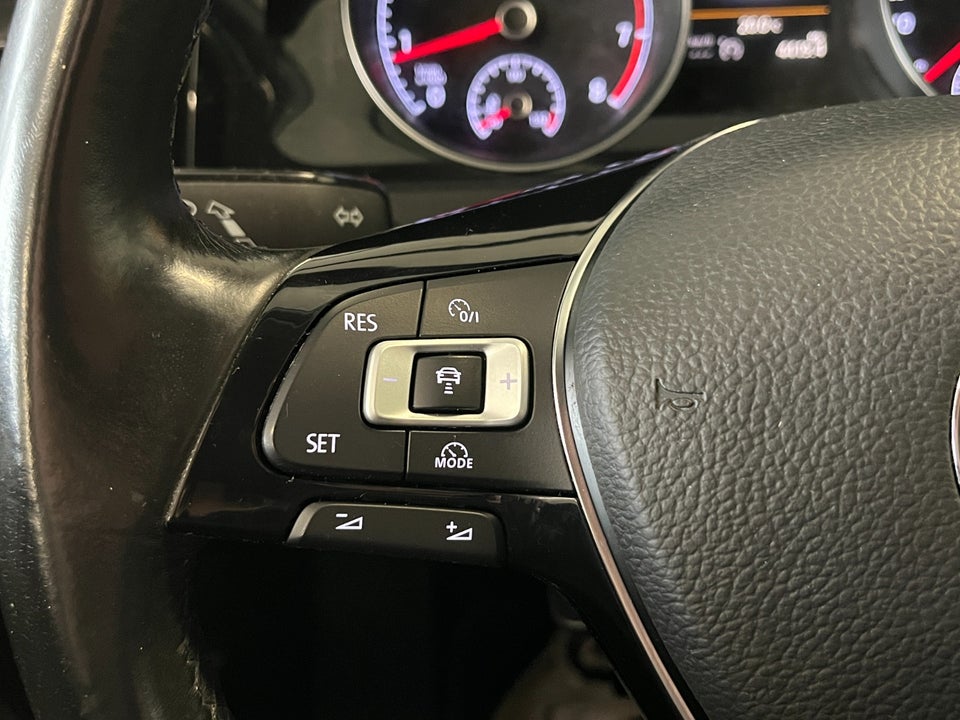 VW Golf VII 1,4 TSi 125 Highline Variant DSG BMT 5d
