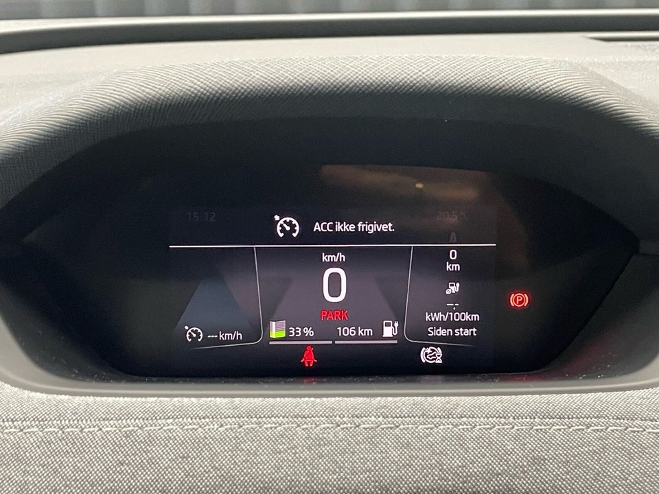 Skoda Enyaq 60 iV Loft 5d