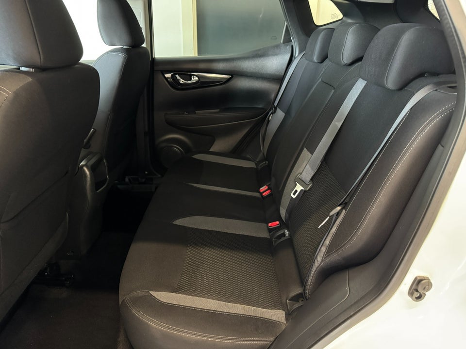 Nissan Qashqai 1,2 Dig-T 115 Acenta 5d