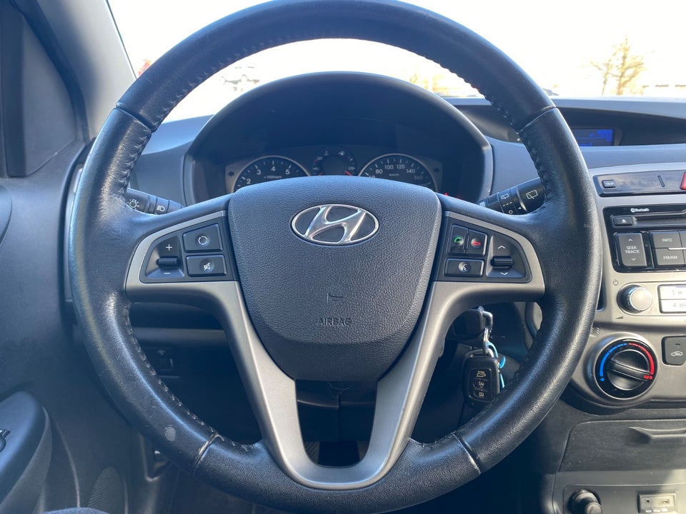 Hyundai i20 1,4 Classic 5d