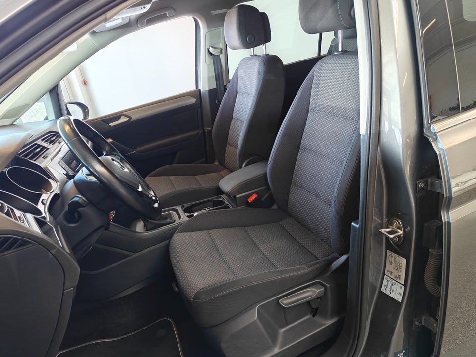 VW Touran 1,2 TSi 110 Comfortline 7prs 5d