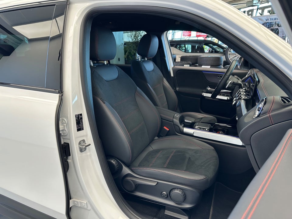 Mercedes EQB350 AMG Line 4Matic 5d