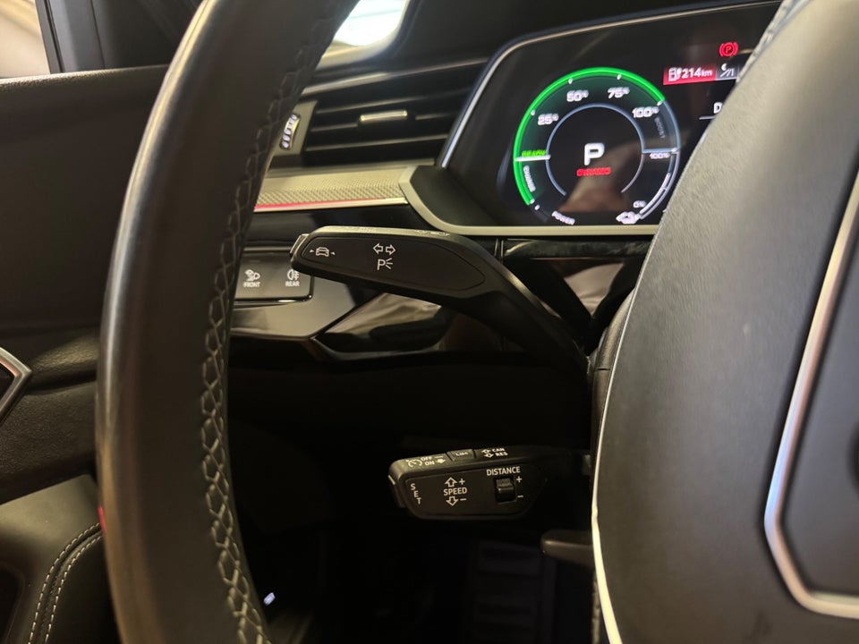 Audi e-tron S quattro 5d