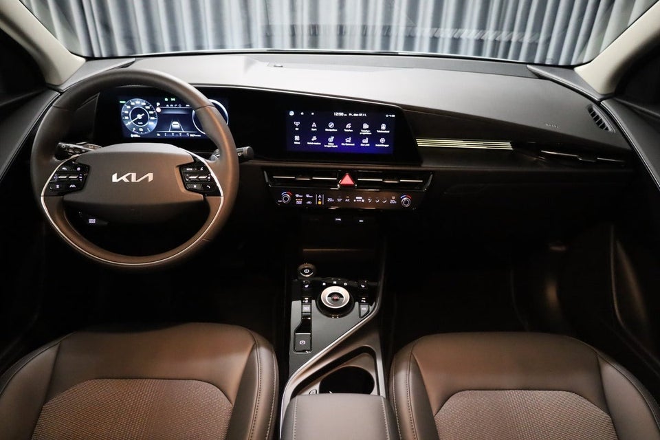 Kia Niro 64 EV Prestige 5d