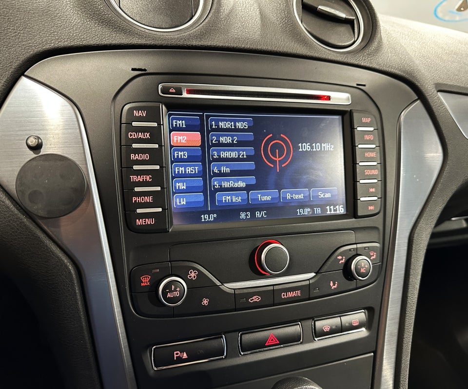 Ford Mondeo 2,0 EcoBoost Titanium aut. 4d