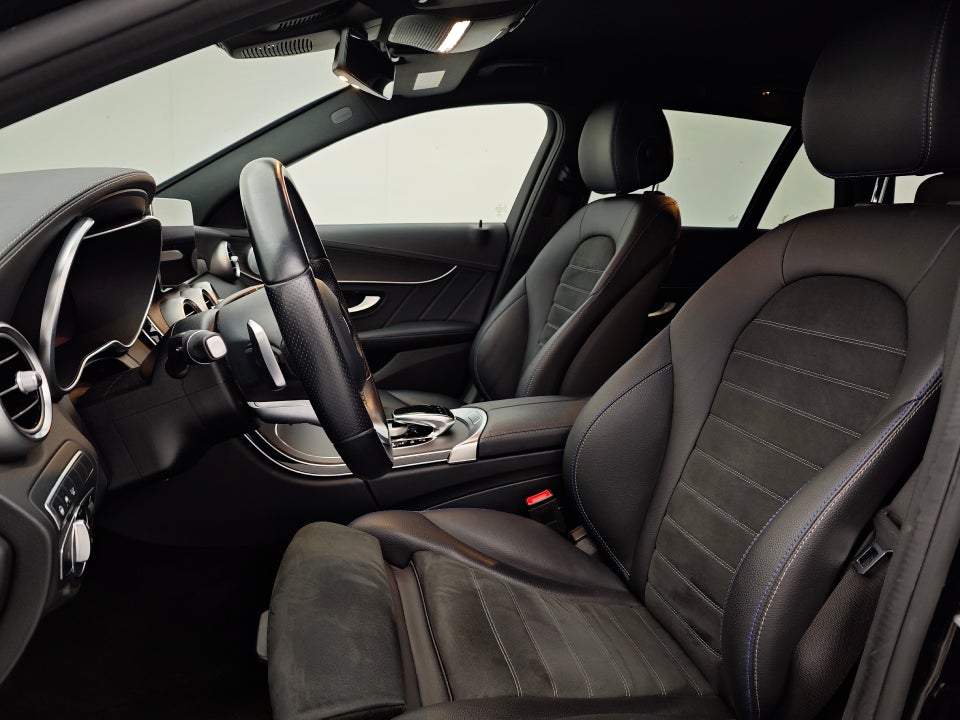 Mercedes C300 de 2,0 AMG Line Night Edition stc. aut. 5d