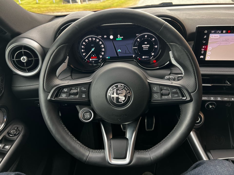 Alfa Romeo Tonale 1,3 PHEV Speciale aut. Q4 5d