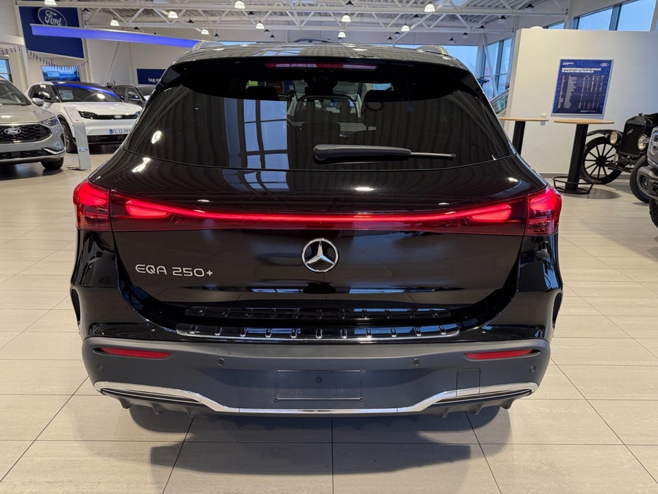Mercedes EQA250+ AMG Advance 5d