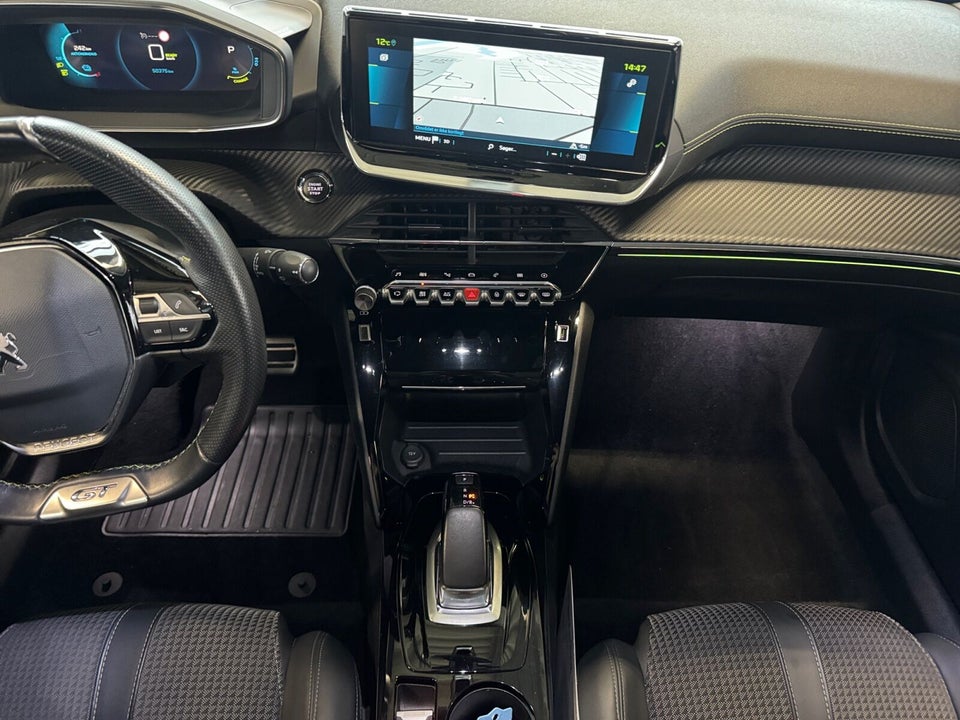 Peugeot e-2008 50 GT 5d
