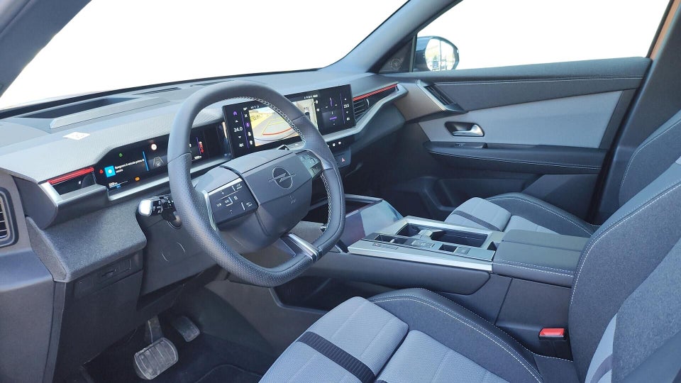 Opel Grandland-e 73 GS 5d