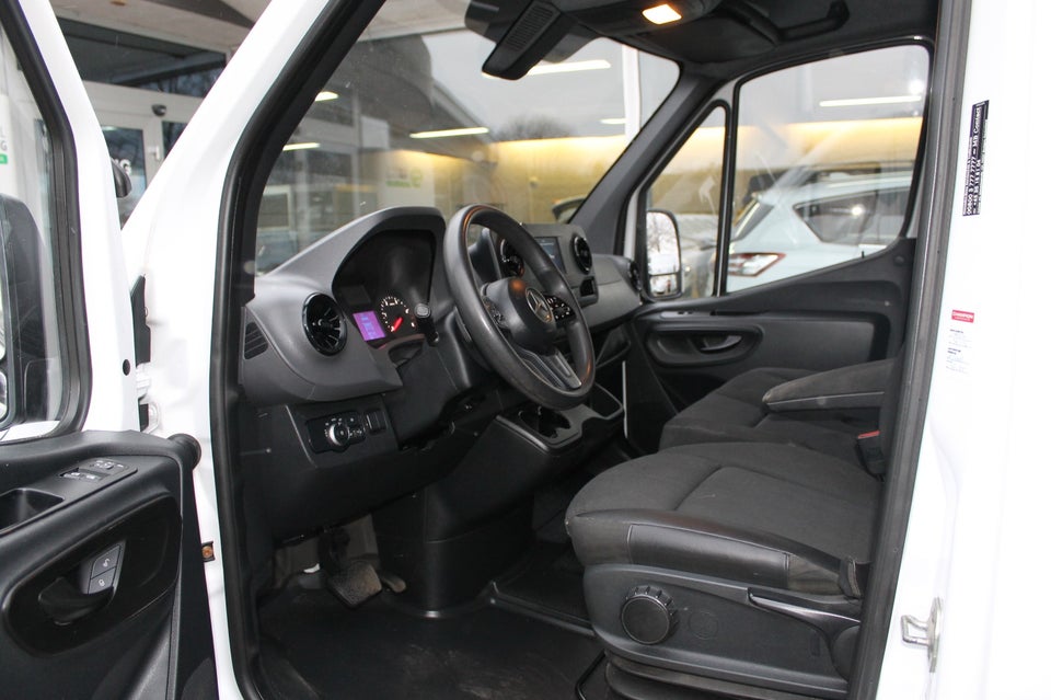 Mercedes Sprinter 316 2,2 CDi A2 Kassevogn aut. RWD