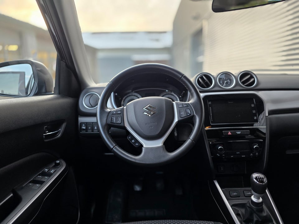 Suzuki Vitara 1,4 Boosterjet Active 5d