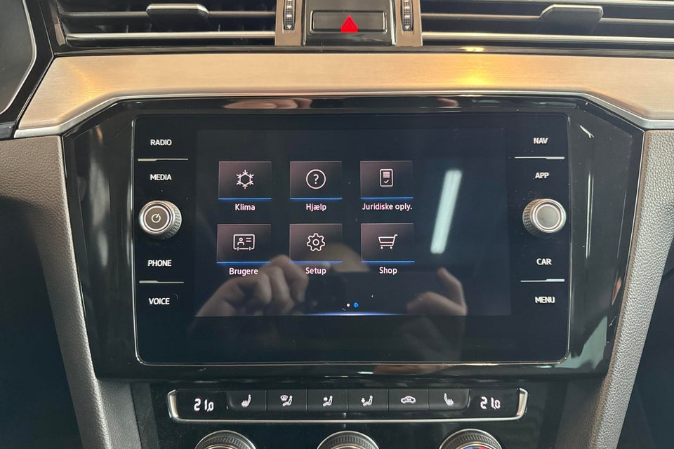 VW Passat 2,0 TSi 190 Elegance Variant DSG 5d