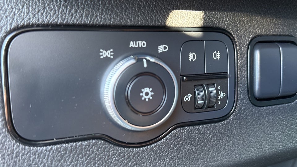 Mercedes Sprinter 315 2,0 CDi A3 Chassis aut. RWD 2d