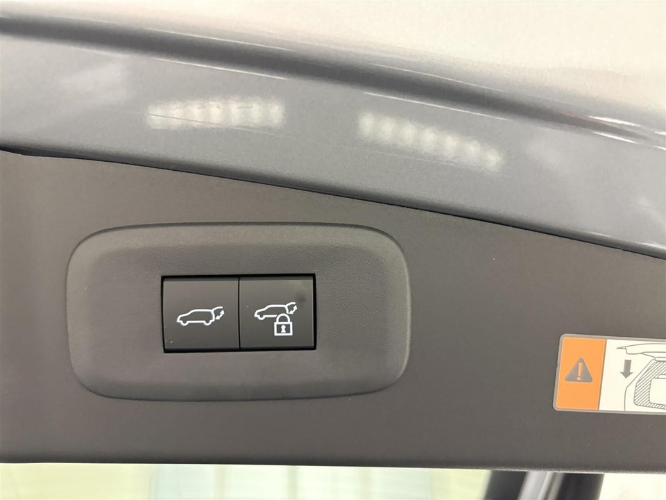 Lexus RZ300e Executive 5d