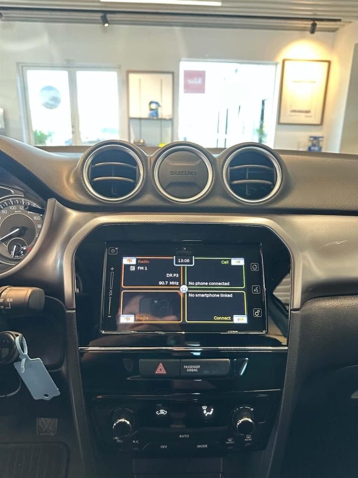 Suzuki Vitara 1,4 mHybrid Active 5d