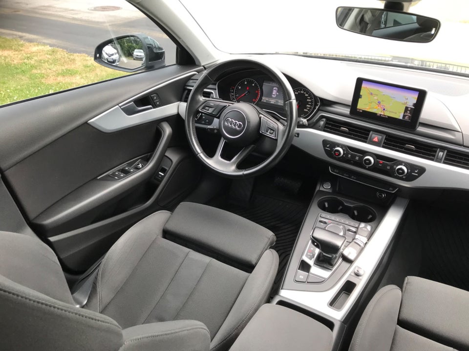 Audi A4 3,0 TDi 218 Sport Avant quattro S-tr 5d