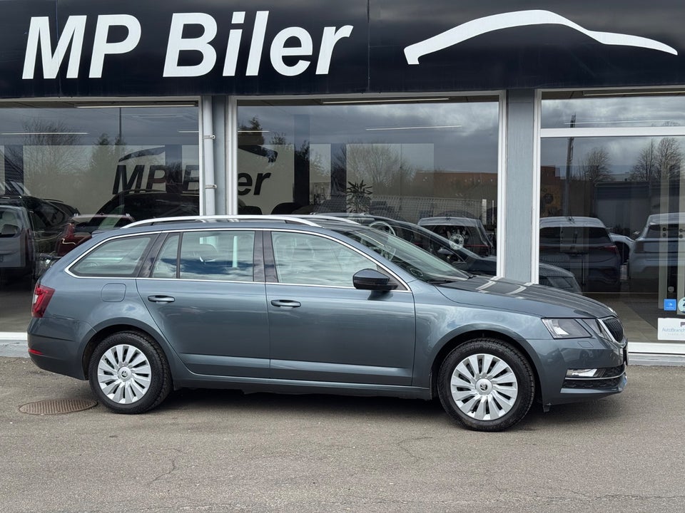 Skoda Octavia 1,6 TDi 115 Style Combi 5d