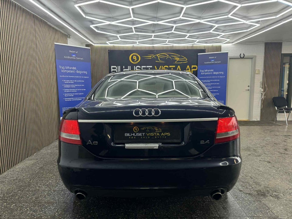 Audi A6 2,4 V6 Multitr. 4d