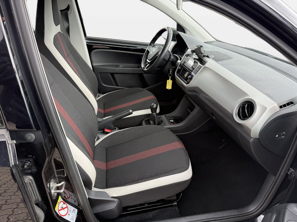 VW Up! 1,0 TSi 90 High Up! BMT 5d
