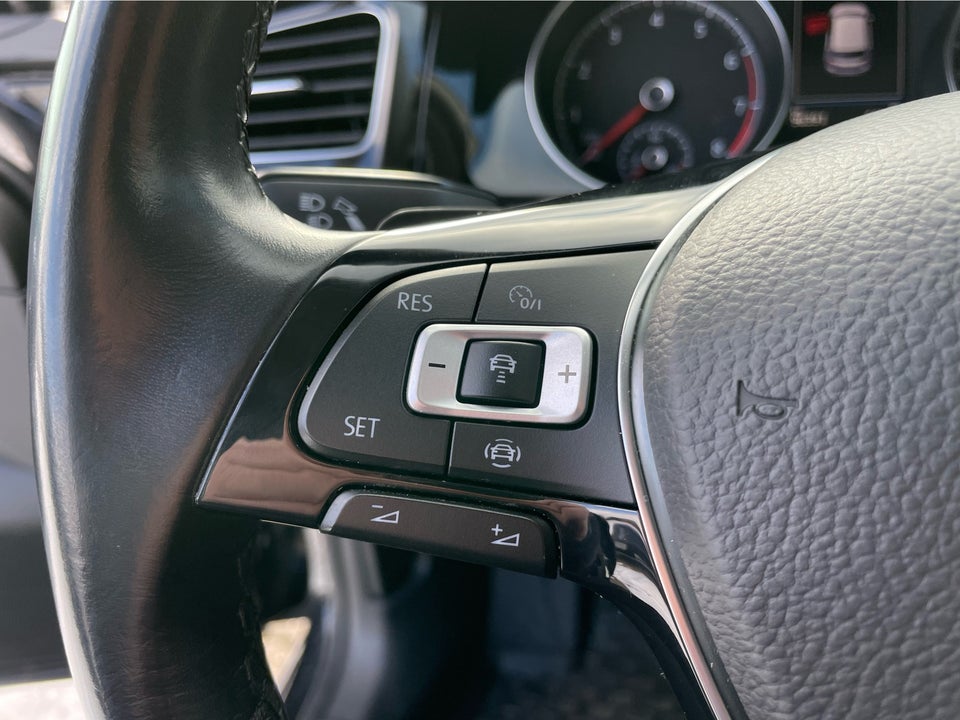 VW Golf VII 1,5 TSi 150 Highline DSG 5d