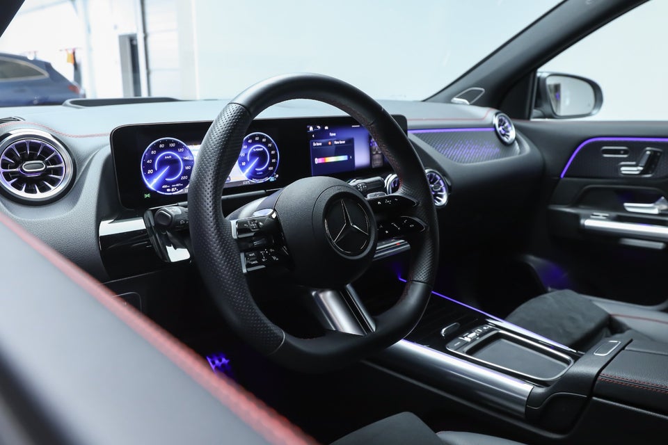 Mercedes EQA250+ AMG Premium 5d