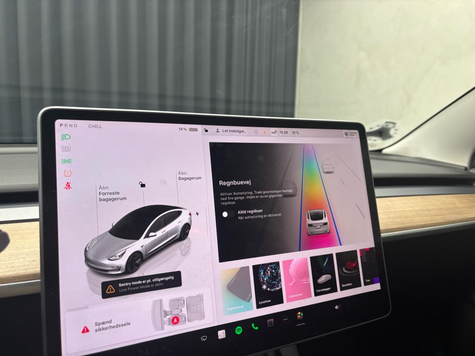 Tesla Model 3 RWD 4d