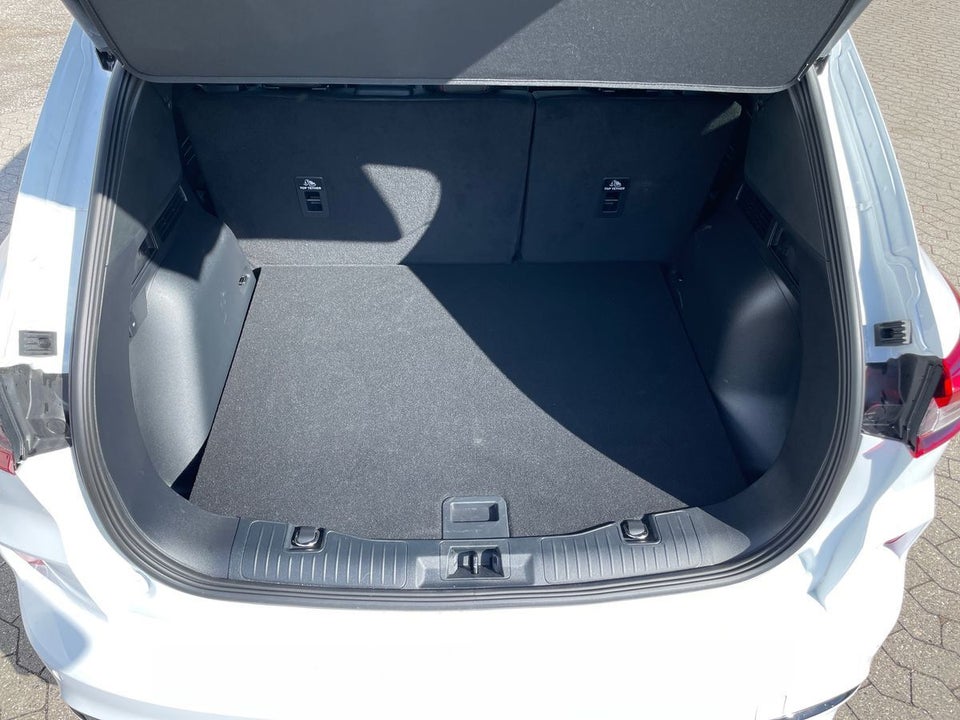 Ford Kuga 2,5 PHEV ST-Line X CVT 5d