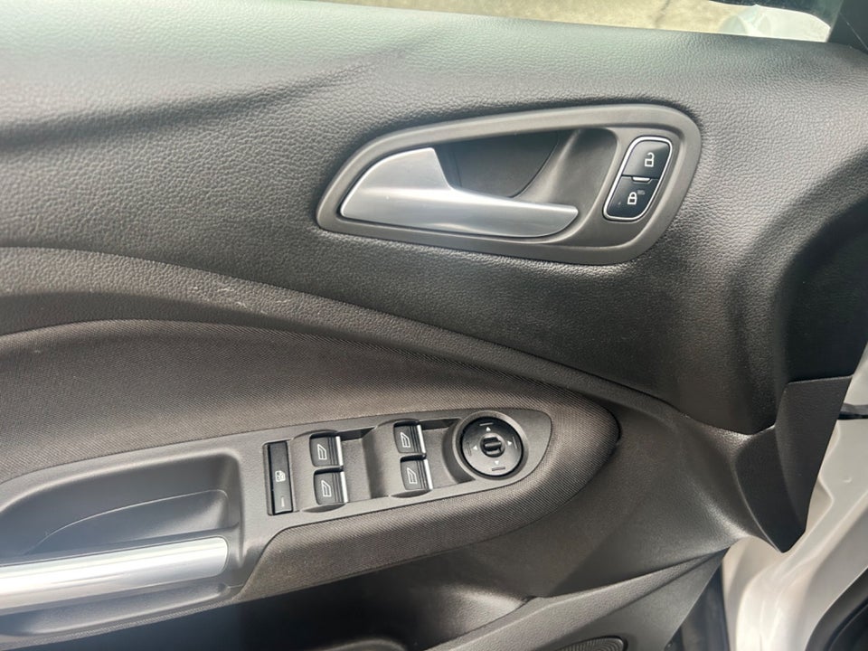 Ford C-MAX 1,0 SCTi 100 Edition 5d