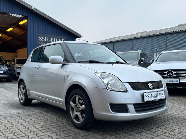 Список модификаций SUZUKI SWIFT III (MZ, EZ)