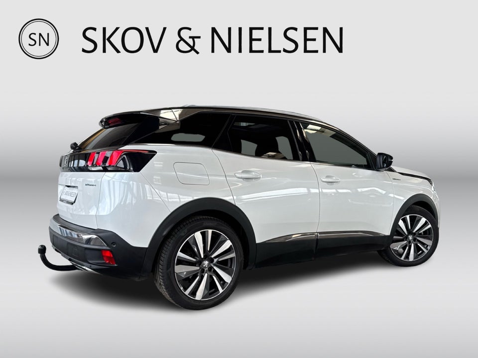 Peugeot 3008 1,6 Hybrid4 GT Line EAT8 5d