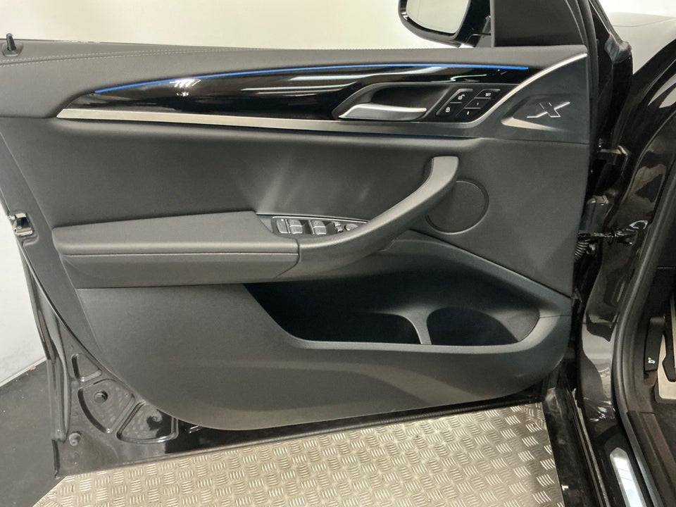 BMW iX3 Charged M-Sport 5d