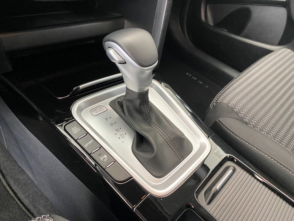 Kia XCeed 1,6 PHEV Prestige DCT 5d